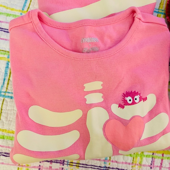 3 Sets of Girls PJs - Picture 4 of 4